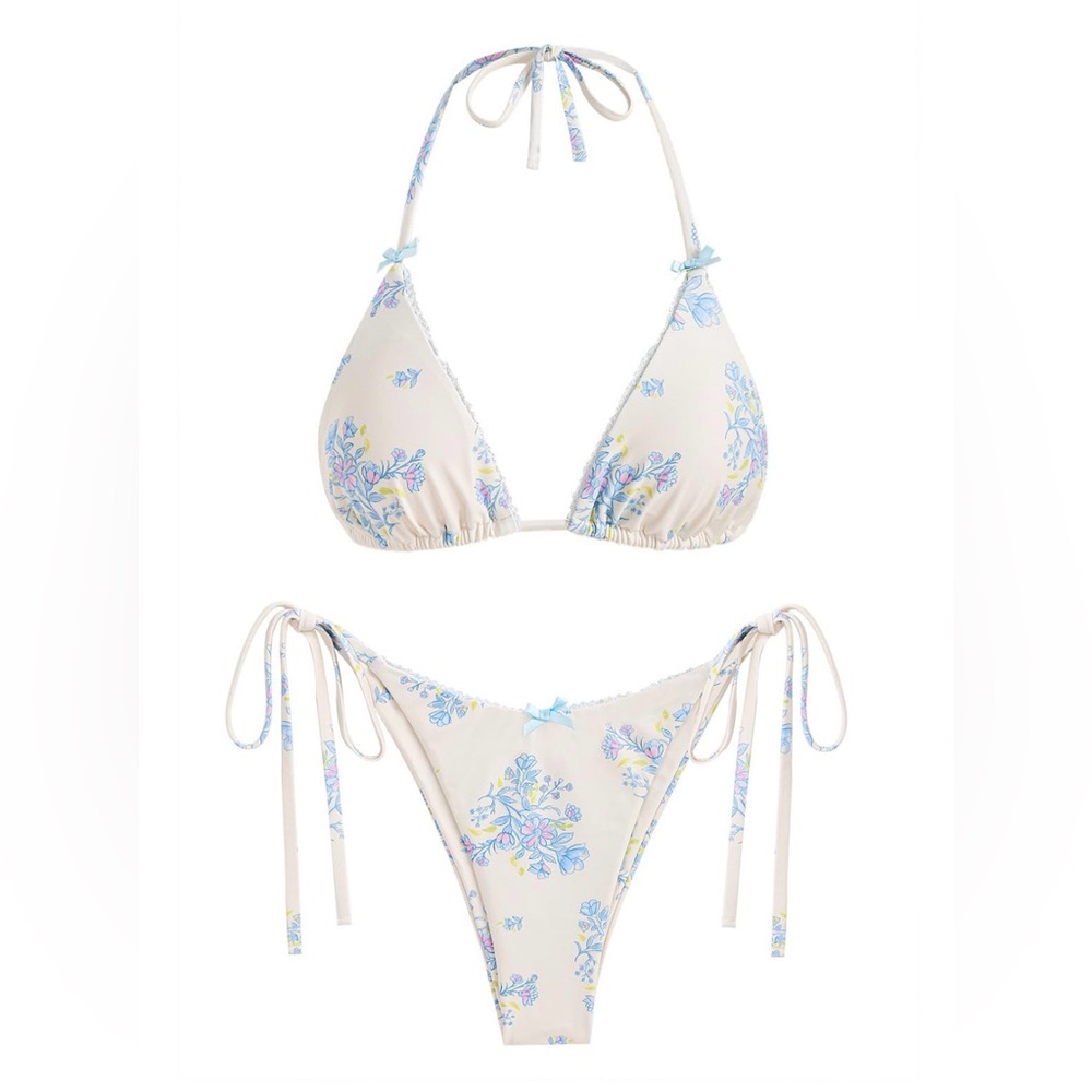 Zaful Cream and Blue Floral Bikini Swimwear